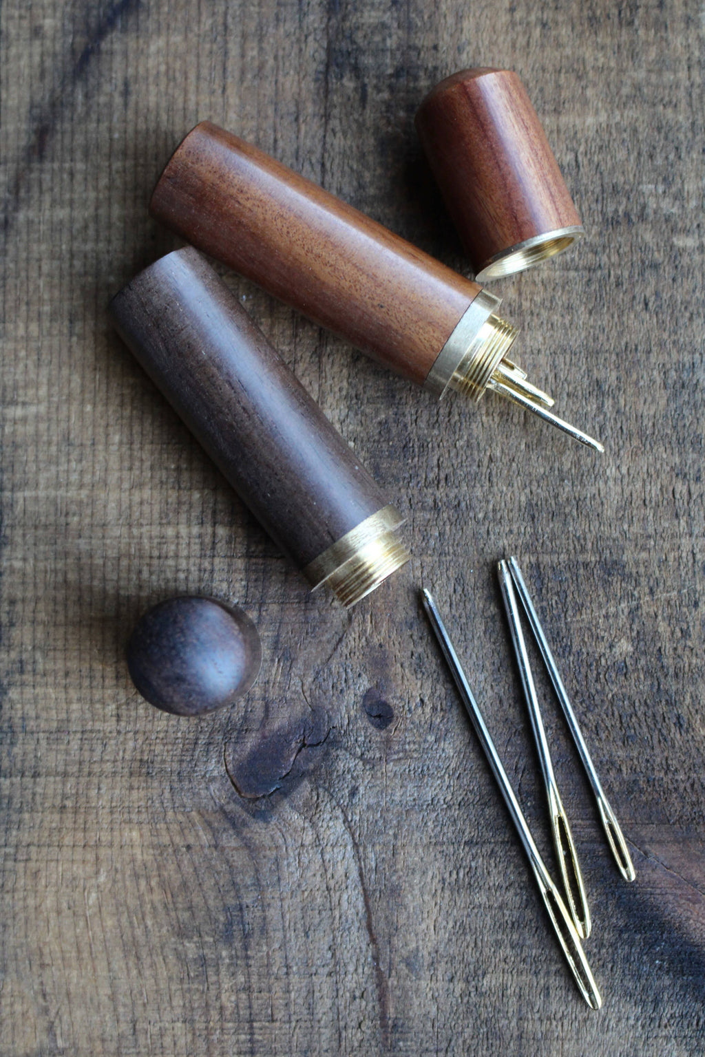 Wooden Needle Case with 3 needles
