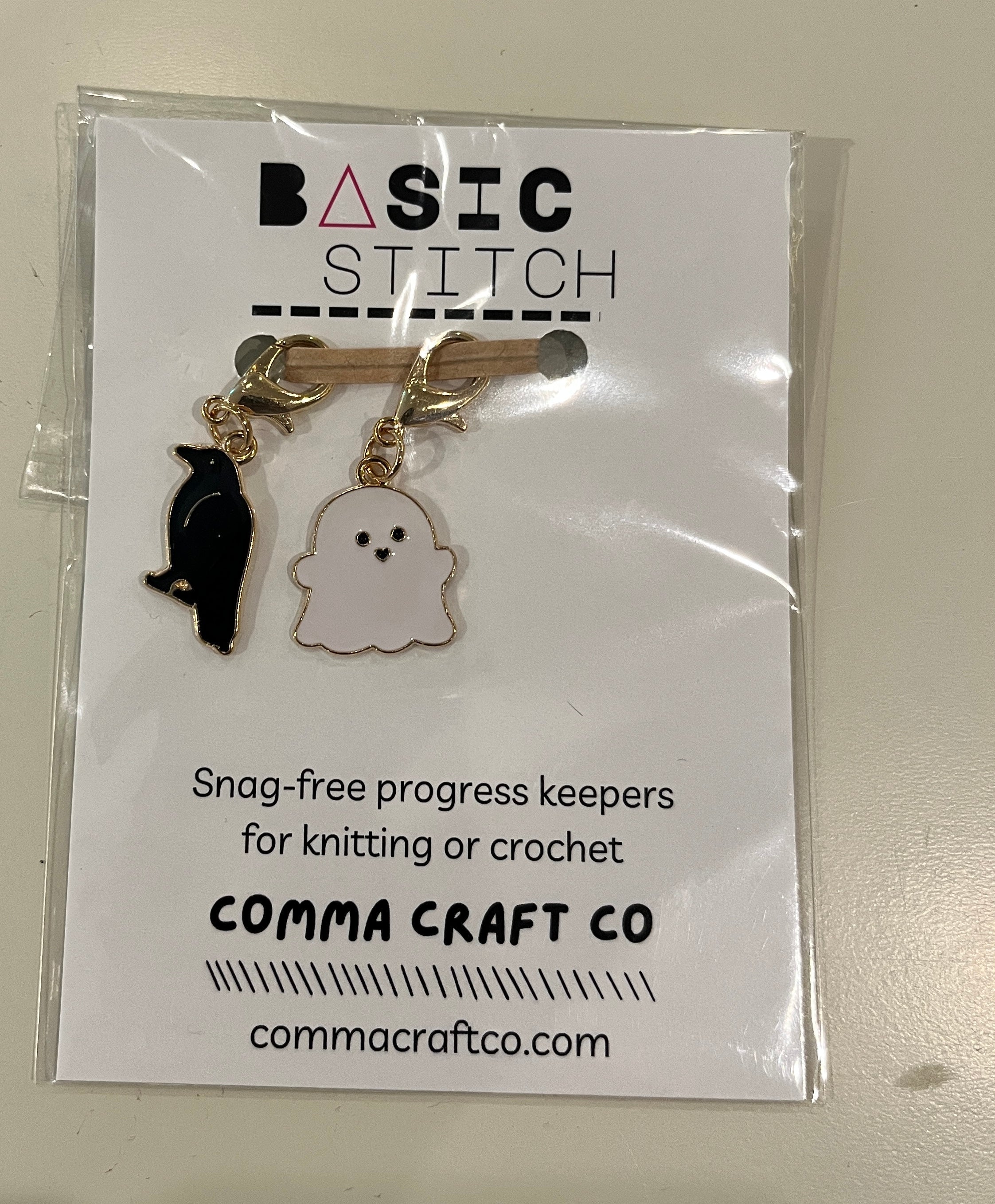 Basic Stitch Set Snag-Free Metal Stitch Markers Cat + Hearts