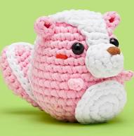 Andre the Skunk Pink Crochet Kit