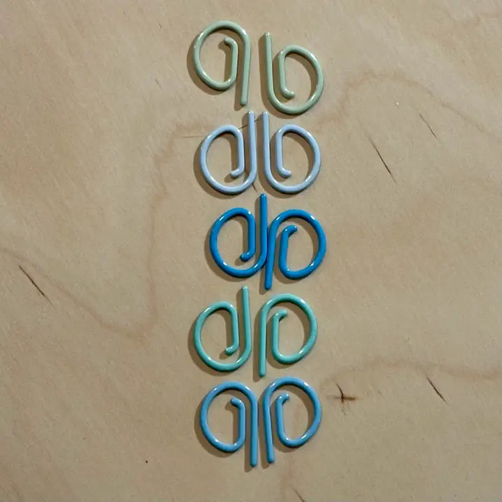 Basic Stitch Set Snag-Free Metal Stitch Markers Cat + Hearts