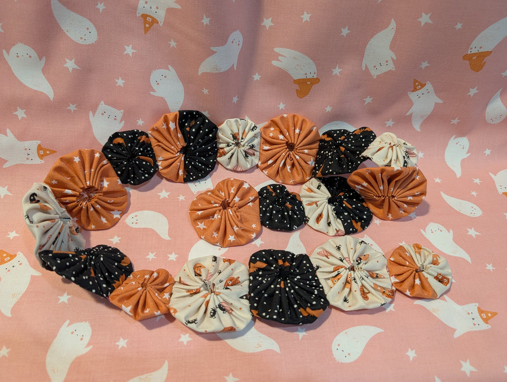 Crafty Workshop: Yo-Yo Halloween Garland